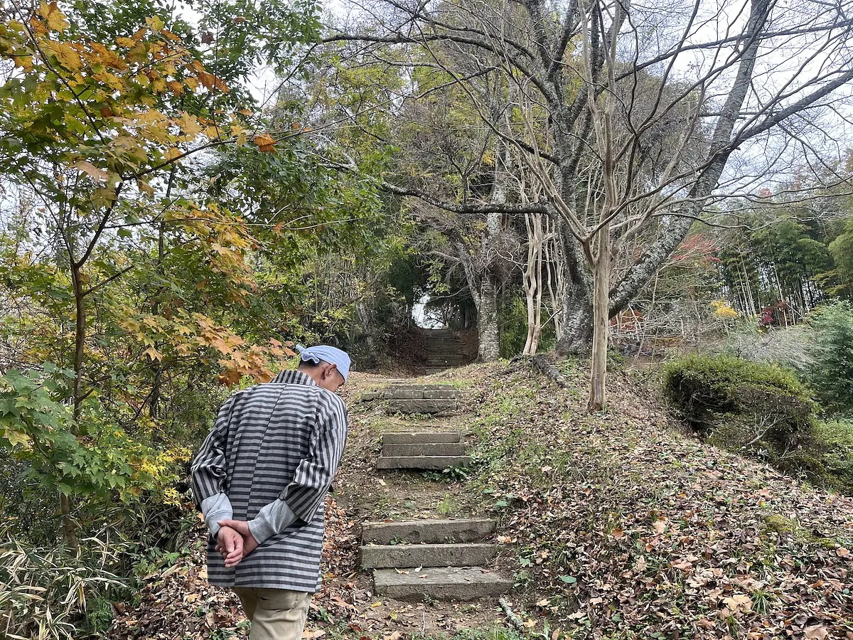 観音寺裏手