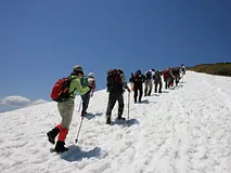 雪山登山も楽しめる