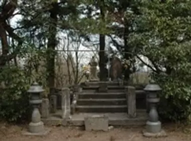 政岡の墓